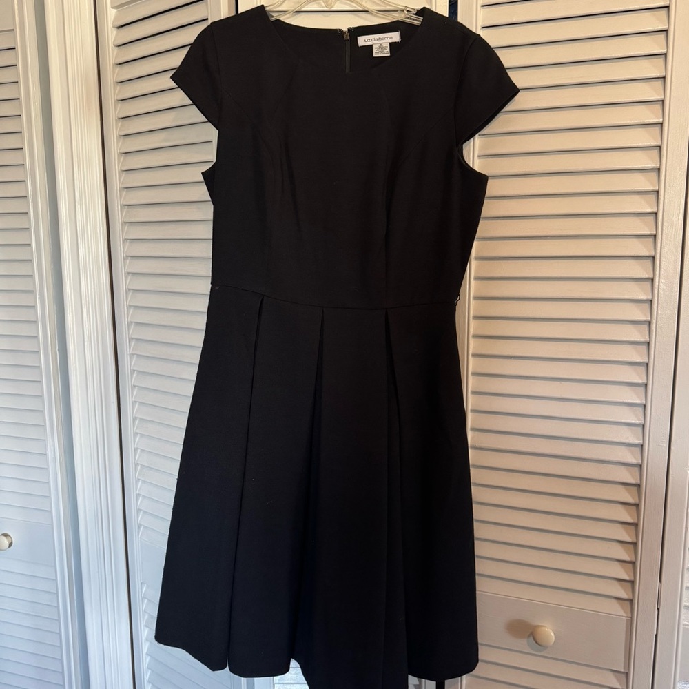 Liz Claiborne cap sleeve dress
